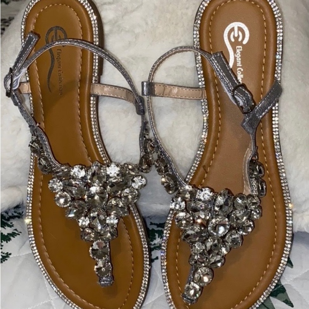 Elegant collection Sandals ~ 7 1/2 ~ NEW